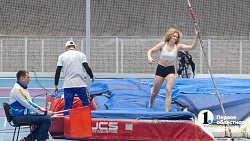 Легкоатлетка Полина Кнороз установила рекорд на мемориале Лукашевича и Середкина в Челябинске