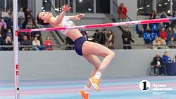 Легкоатлетка Полина Кнороз установила рекорд на мемориале Лукашевича и Середкина в Челябинске