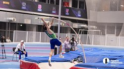 Легкоатлетка Полина Кнороз установила рекорд на мемориале Лукашевича и Середкина в Челябинске