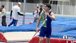 Легкоатлетка Полина Кнороз установила рекорд на мемориале Лукашевича и Середкина в Челябинске