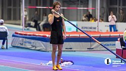 Легкоатлетка Полина Кнороз установила рекорд на мемориале Лукашевича и Середкина в Челябинске