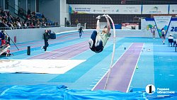 Легкоатлетка Полина Кнороз установила рекорд на мемориале Лукашевича и Середкина в Челябинске