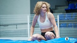 Легкоатлетка Полина Кнороз установила рекорд на мемориале Лукашевича и Середкина в Челябинске