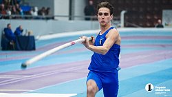 Легкоатлетка Полина Кнороз установила рекорд на мемориале Лукашевича и Середкина в Челябинске