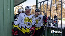 В Челябинске прошел товарищеский хоккейный матч памяти Владимира Ляпкало