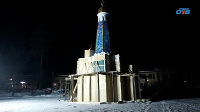 Как выглядит снежная часовня на Тургояке в этом году