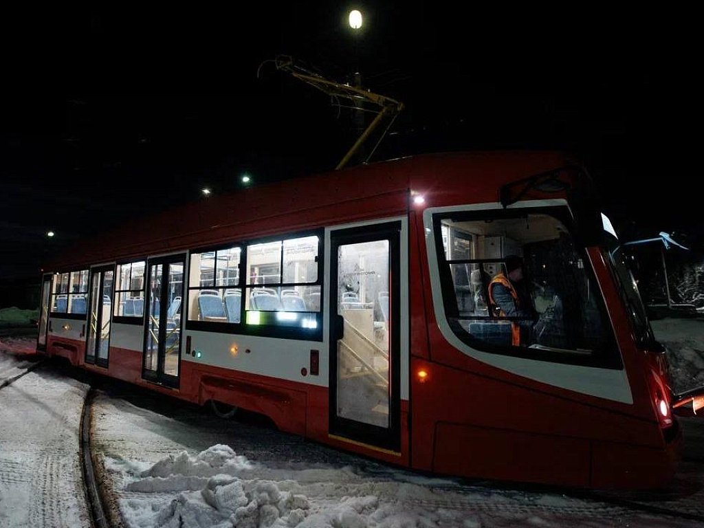 Трамваи с Усть-Катавского вагоностроительного завода прибыли в Смоленск