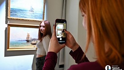 От метеорита до портрета императрицы: где челябинцы чаще делают селфи в музее