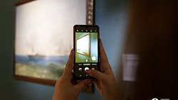 От метеорита до портрета императрицы: где челябинцы чаще делают селфи в музее