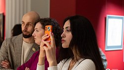 От метеорита до портрета императрицы: где челябинцы чаще делают селфи в музее