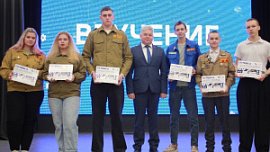 Челябинские студенты впервые поехали работать на КАМАЗ