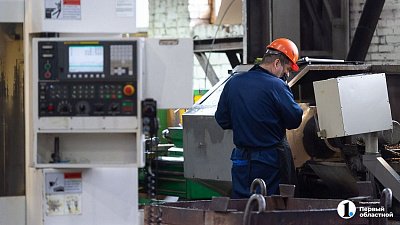 В Челябинской области вахтовикам-прессовщикам готовы платить 320 тысяч