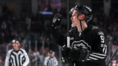 В хоккейном клубе «Трактор» ждут информацию о состоянии здоровья Василия Глотова