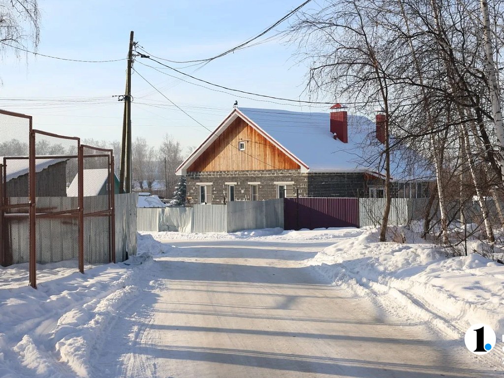 В трех населенных пунктах под Челябинском восстановили электроснабжение
