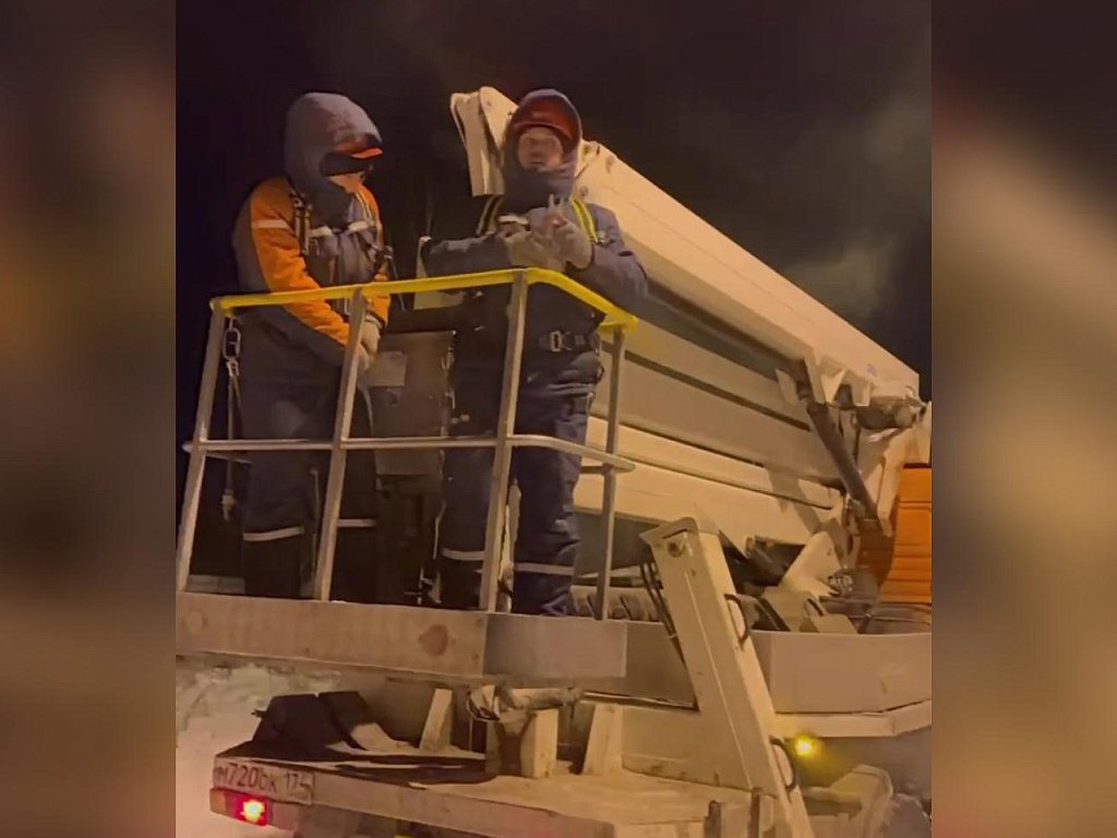 Энергетики круглосуточно дежурят в поселках под Челябинском в морозы