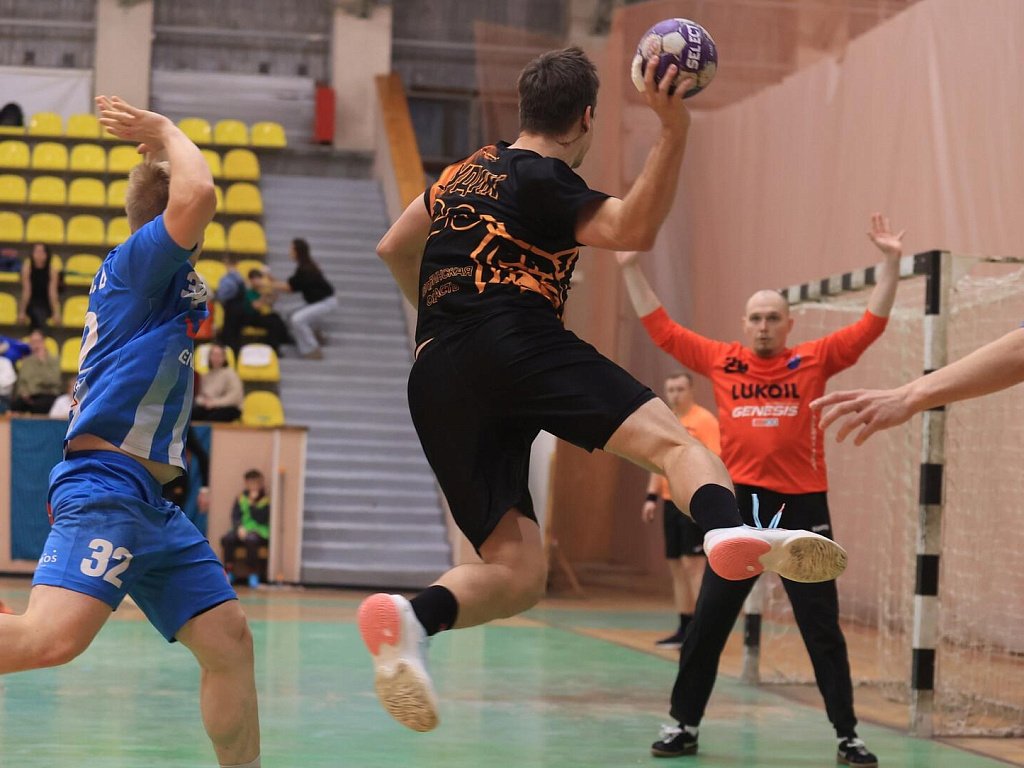 Гандбольный клуб «Динамо-Сунгуль» гарантировал себе место в плей‑офф
