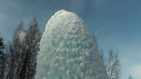 На Зюраткуле ледяной фонтан может побить собственный рекорд