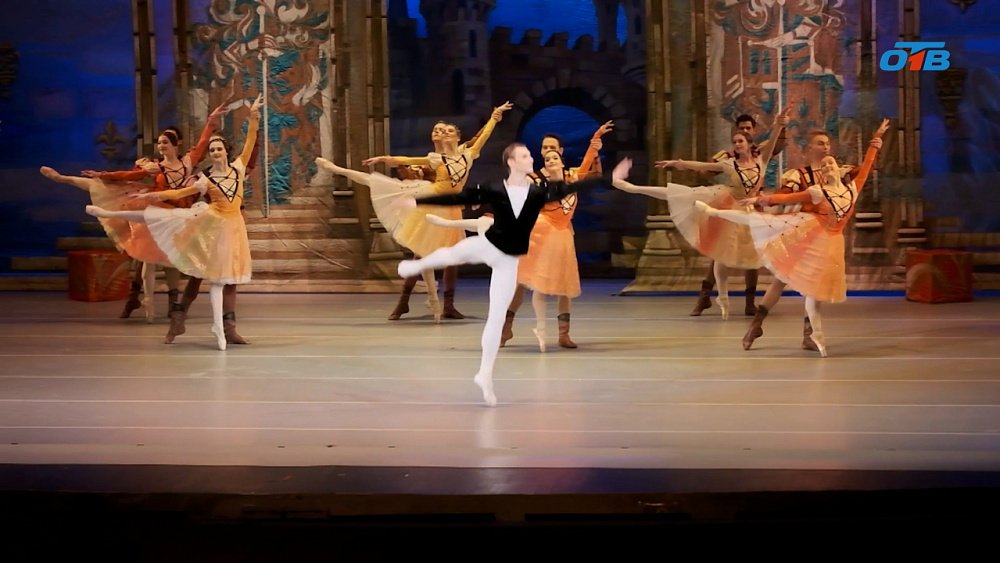 Нужен ли дресс-код в театре