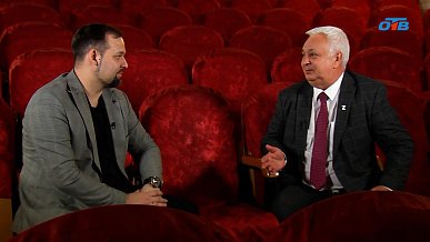 В передаче «Хорошие песни» принял участие руководитель архиерейского мужского хора «Аксиос»