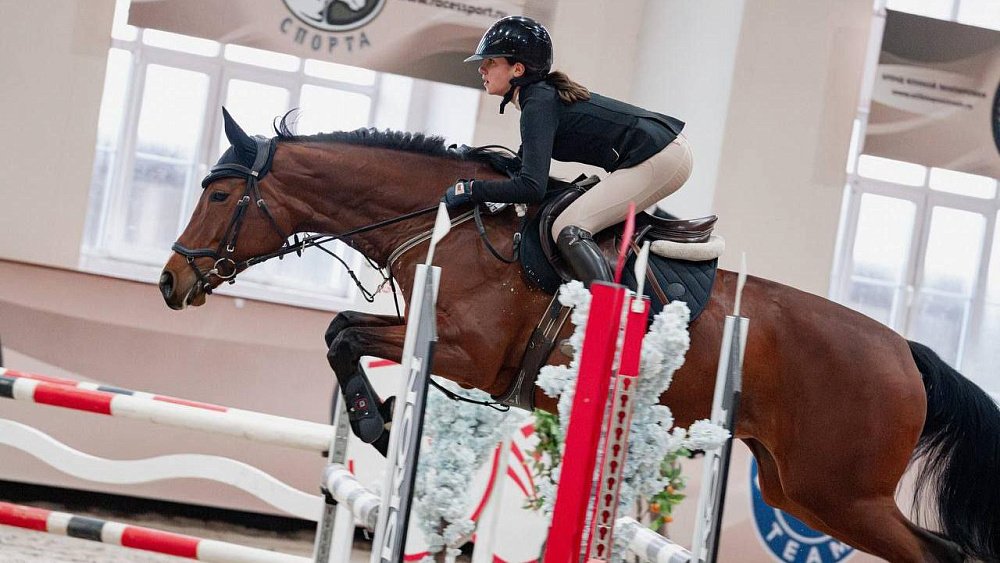 Челябинская спортсменка выиграла Всероссийские соревнования по конкуру