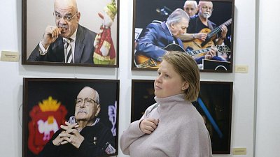 «Человек за объективом видит больше»: в Челябинске открылась фотовыставка Олега Каргаполова