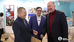 «Человек за объективом видит больше»: в Челябинске открылась фотовыставка Олега Каргаполова