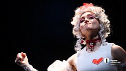 Челябинский Камерный театр прервал череду драм комедией «Синее чудовище»