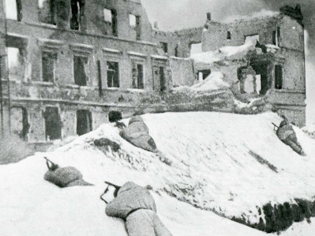 «Танки лавиной ринулись в атаку»: челябинцы описывали Сталинградскую битву