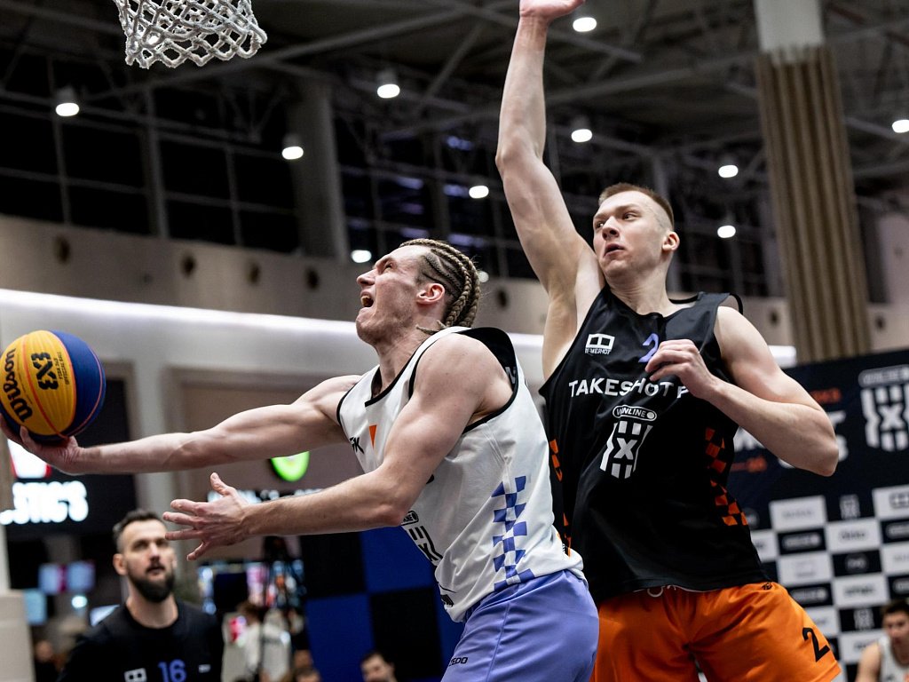 Баскетбольный клуб «Курчатов» завоевал путевку в дивизион «Мастер»