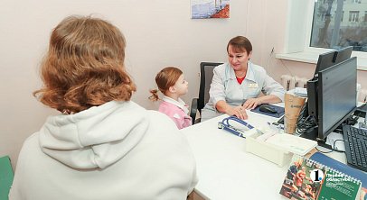 «Прохожу 30 тысяч шагов по участку»: челябинский педиатр рассказала о своей работе