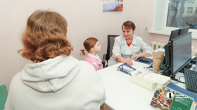«Прохожу 30 тысяч шагов по участку»: челябинский педиатр рассказала о своей работе