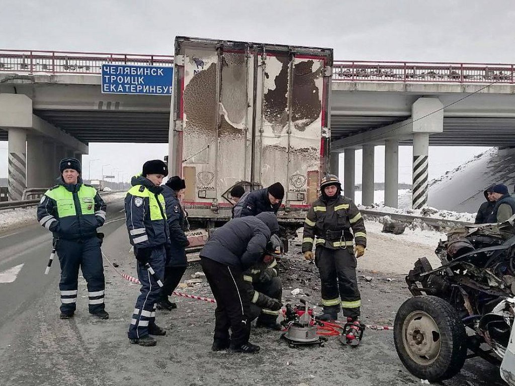 Под Чебаркулем водитель «Газели» погиб после столкновения с грузовиком