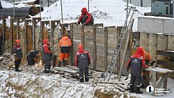 В Челябинске на проспекте Победы продолжают строить котлован для метротрама