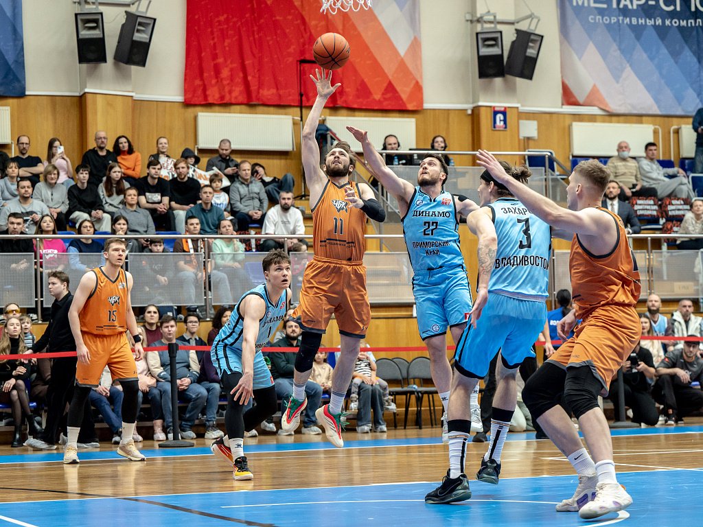 Челябинский клуб «ЧБК» упустил лидерство в баскетбольной Суперлиге