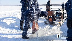 Южноуральские спасатели применяют новейшую технику для распила льда