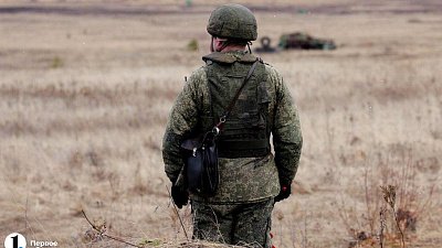 Двое челябинцев возвращаются домой после обмена пленными