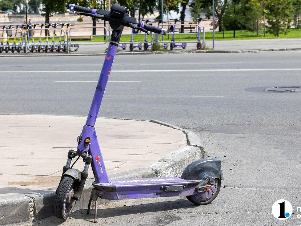 В Челябинске количество парковок для электросамокатов увеличится на тысячу