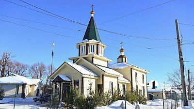 Семья по духу: в челябинском храме Ксении Петербургской отметили престольный праздник