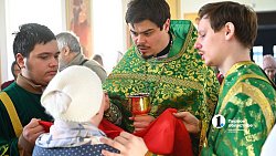 Семья по духу: в челябинском храме Ксении Петербургской отметили престольный праздник