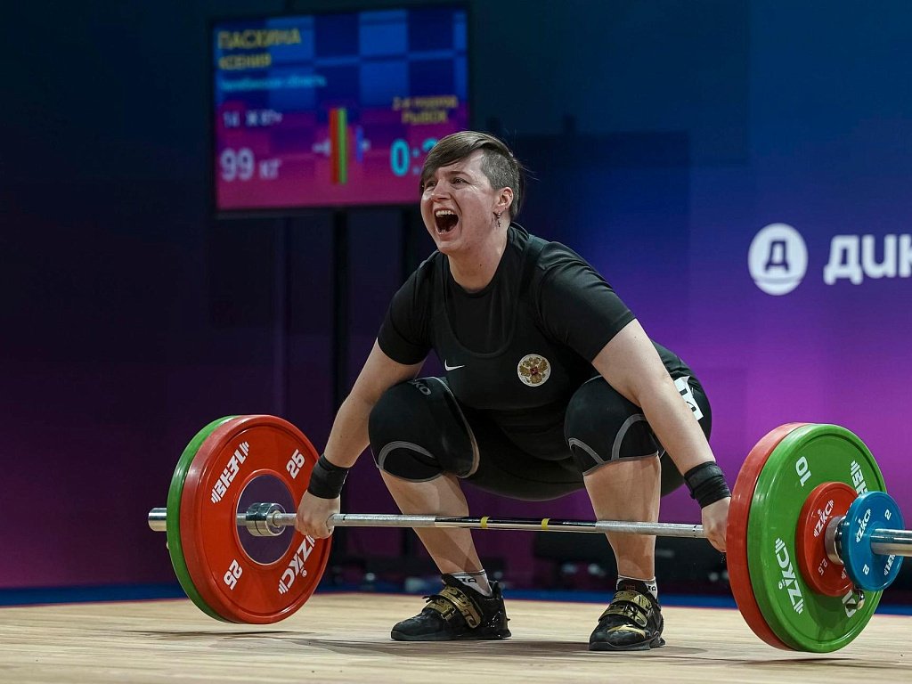 Челябинка Ксения Пасхина завоевала серебро на Кубке России по тяжелой атлетике