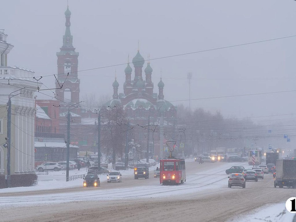 Южноуральцев предупредили о снегопадах и сильной гололедице 10 февраля