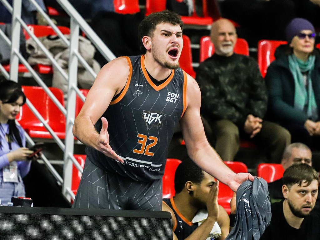 Клуб «ЧБК» в равном матче уступил «Химкам» в баскетбольной Суперлиге