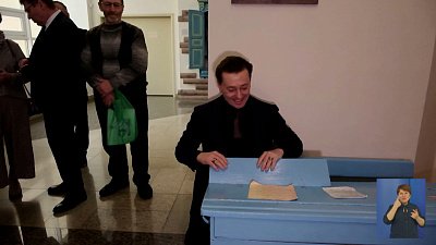 Сергей Безруков посетил исторический музей в Челябинске