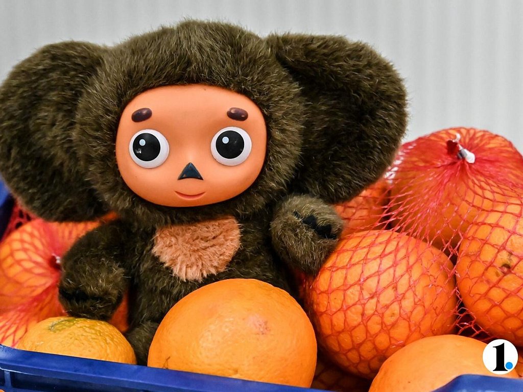 Бизнесмен заплатит штраф за Чебурашку на вафельных картинках