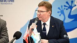 Сергей Безруков: «Мы пытаемся разгадать загадку подрастающего поколения»