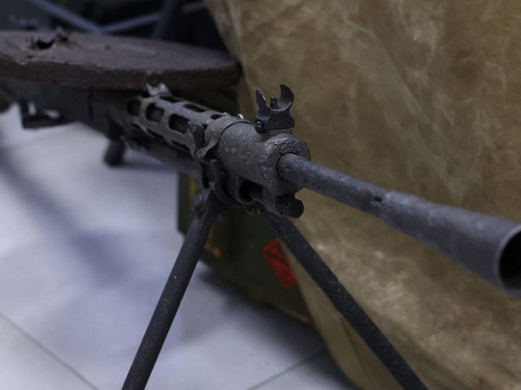 Жителям Челябинской области предложили сдать незаконное оружие за деньги