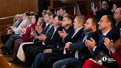 В Челябинске на форуме рассказали о раздельном сборе и судьбе экостанций