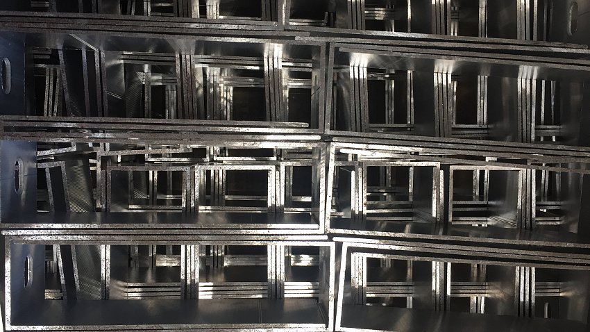 Производитель фасадных систем из Трехгорного утроил выпуск продукции с помощью господдержки