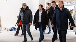 В челябинском микрорайоне Парковом с опережением графиков строится новая школа