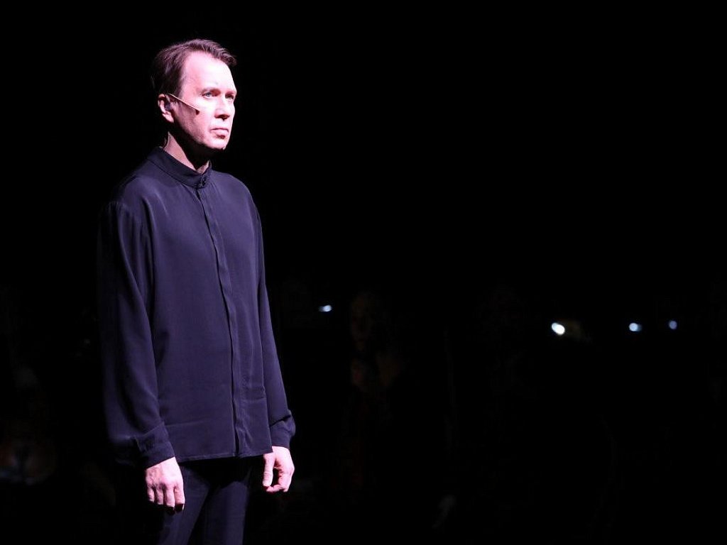 Евгений Миронов представил «Гамлета» под музыку Шостаковича в Магнитогорске